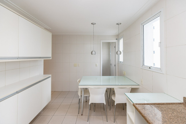 Imagem Imóvel com 3 Quartos à Venda, 158 m² em Moema - São Paulo