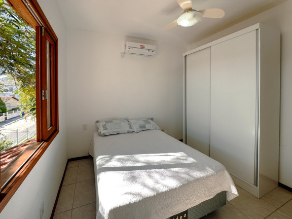 Imagem Casa com 4 Quartos à Venda, 244 m² em Ingleses Do Rio Vermelho - Florianópolis