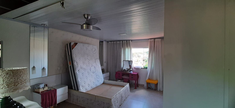 Imagem Casa com 6 Quartos à Venda, 220 m² em Florença - Ribeirão Das Neves Imagem Casa com 6 Quartos à Venda, 220 m² em Florença - Ribeirão Das Neves