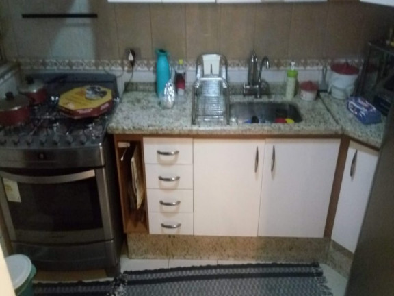 Imagem Imóvel com 2 Quartos à Venda, em Vila Carmosina - São Paulo Imagem Imóvel com 2 Quartos à Venda, em Vila Carmosina - São Paulo