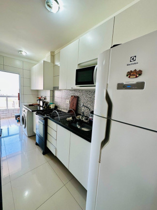 Imagem Apartamento com 2 Quartos à Venda, 60 m² em Mirim - Praia Grande