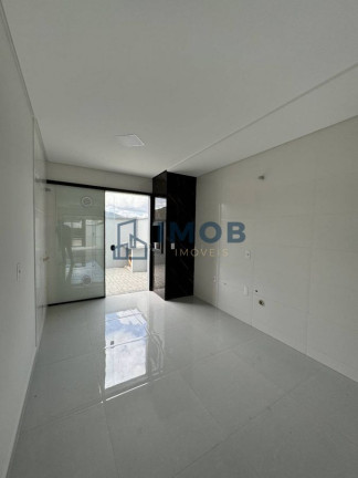 Imagem Casa com 2 Quartos à Venda, 55 m² em Beira Rio - Guaramirim Imagem Casa com 2 Quartos à Venda, 55 m² em Beira Rio - Guaramirim