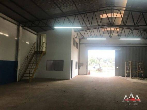 Imagem Galpão à Venda, 934 m² em São Francisco - Cuiabá Imagem Galpão à Venda, 934 m² em São Francisco - Cuiabá