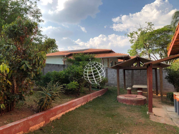 Imagem Casa com 2 Quartos à Venda, 198 m² em Usina - Atibaia Imagem Casa com 2 Quartos à Venda, 198 m² em Usina - Atibaia