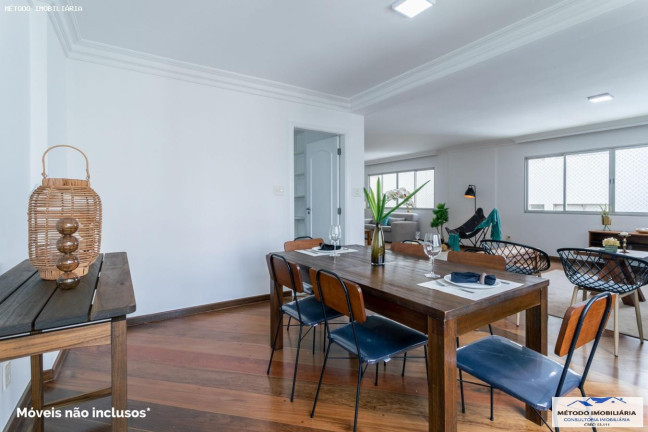 Imagem Imóvel com 4 Quartos à Venda, 222 m² em Jardim Paulista - São Paulo Imagem Imóvel com 4 Quartos à Venda, 222 m² em Jardim Paulista - São Paulo