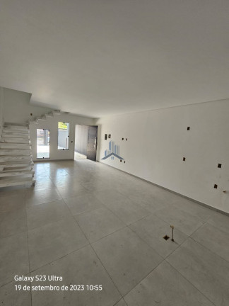 Sobrado com 3 Quartos à Venda, 125 m² em Vila Nova - Joinville