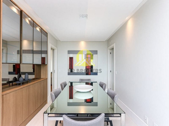 Imagem Apartamento com 3 Quartos à Venda, 176 m² em Cabral - Curitiba