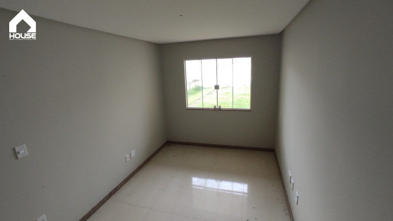 Imagem Casa com 3 Quartos à Venda, 180 m² em Itapebussu - Guarapari Imagem Casa com 3 Quartos à Venda, 180 m² em Itapebussu - Guarapari