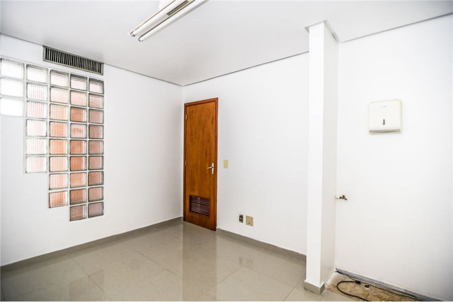 Imagem Imóvel Comercial à Venda, 53 m² em Centro Histórico - Porto Alegre Imagem Imóvel Comercial à Venda, 53 m² em Centro Histórico - Porto Alegre