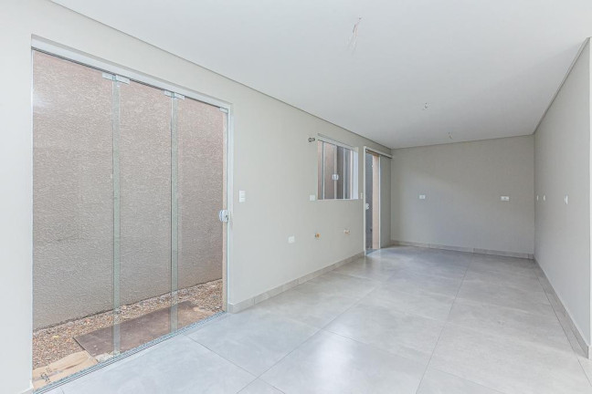 Imagem Sobrado com 3 Quartos à Venda, 118 m² em São Braz - Curitiba Imagem Sobrado com 3 Quartos à Venda, 118 m² em São Braz - Curitiba