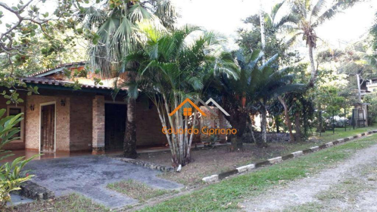 Imagem Casa com 3 Quartos à Venda, 184 m² em Martim De Sá - Caraguatatuba