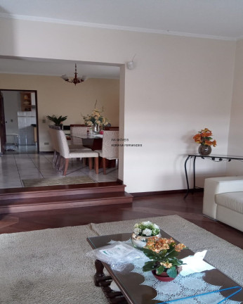 Imagem Sobrado com 3 Quartos à Venda, 250 m² em Vila Suissa - Mogi Das Cruzes Imagem Sobrado com 3 Quartos à Venda, 250 m² em Vila Suissa - Mogi Das Cruzes