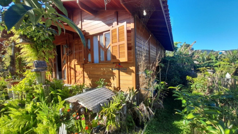 Imagem Casa com 2 Quartos à Venda, 448 m² em Cachoeira Do Bom Jesus - Florianópolis