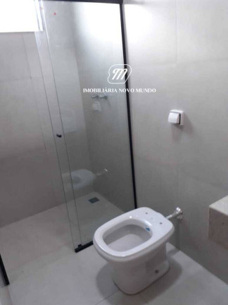 Imagem Casa com 3 Quartos à Venda, 250 m² em Santa Rosa - Uberlândia Imagem Casa com 3 Quartos à Venda, 250 m² em Santa Rosa - Uberlândia