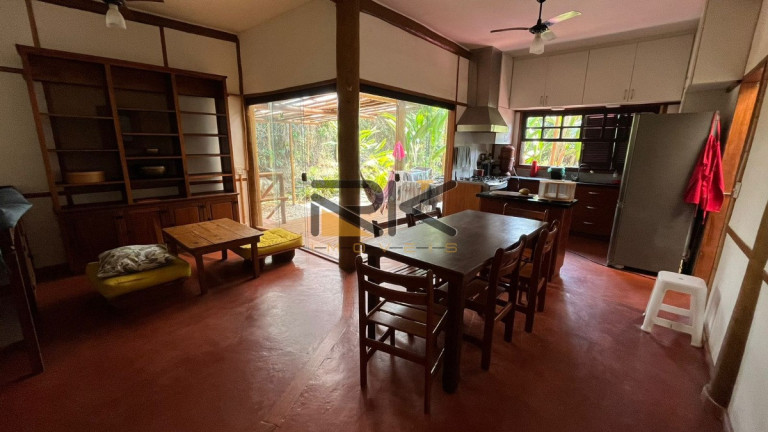 Imagem Casa com 3 Quartos à Venda, 180 m² em Barra Da Lagoa - Ubatuba