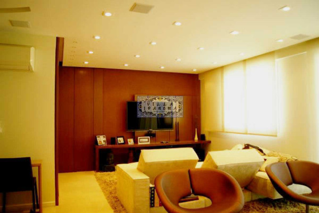 Imagem Apartamento com 2 Quartos à Venda, 123 m² em Santa Rosa - Niterói Imagem Apartamento com 2 Quartos à Venda, 123 m² em Santa Rosa - Niterói