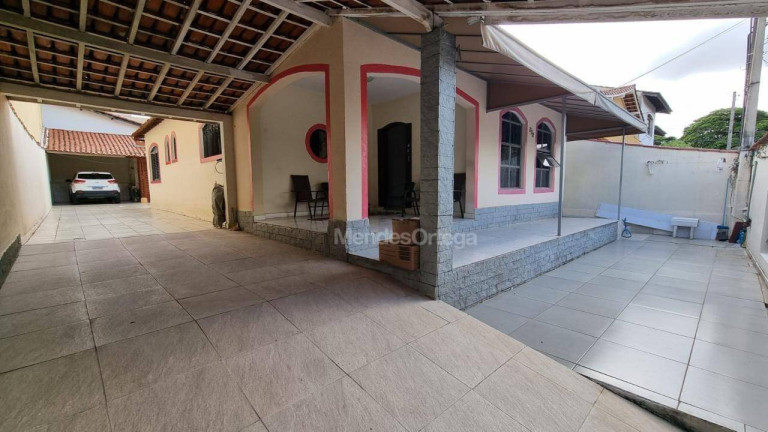 Imagem Casa com 3 Quartos para Alugar, 300 m² em Jardim Astro - Sorocaba Imagem Casa com 3 Quartos para Alugar, 300 m² em Jardim Astro - Sorocaba