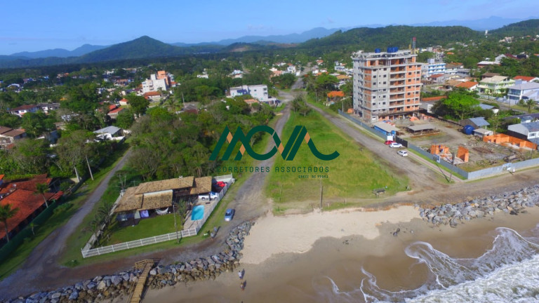 Imagem Casa com 3 Quartos à Venda, 150 m² em Mariluz - Itapoá Imagem Casa com 3 Quartos à Venda, 150 m² em Mariluz - Itapoá
