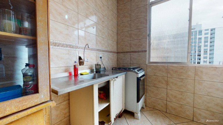 Imagem Imóvel com 4 Quartos à Venda, 95 m² em Cidade Baixa - Porto Alegre Imagem Imóvel com 4 Quartos à Venda, 95 m² em Cidade Baixa - Porto Alegre