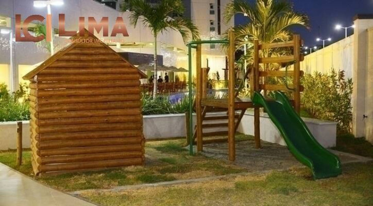 Apartamento com 4 Quartos à Venda, 138 m² em Papicú - Fortaleza