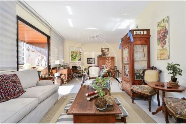 Imagem Apartamento com 4 Quartos à Venda, 210 m² em Real Parque - São Paulo Imagem Apartamento com 4 Quartos à Venda, 210 m² em Real Parque - São Paulo