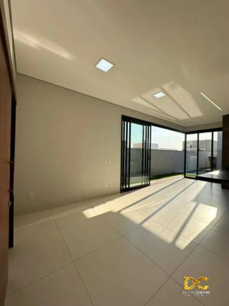 Imagem Casa de Condomínio com 3 Quartos à Venda, 175 m² em Condomínio Belvedere Ii - Cuiabá Imagem Casa de Condomínio com 3 Quartos à Venda, 175 m² em Condomínio Belvedere Ii - Cuiabá