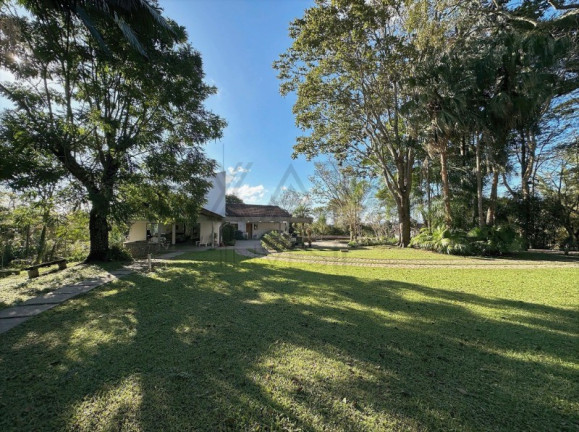 Imóvel com 3 Quartos à Venda, 434 m² em Chácara Dos Junqueiras - Carapicuíba