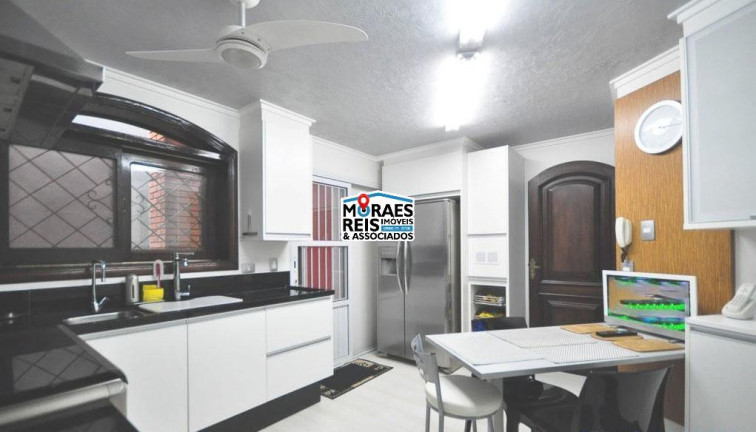 Imagem Casa com 2 Quartos à Venda, 360 m² em Brooklin - São Paulo Imagem Casa com 2 Quartos à Venda, 360 m² em Brooklin - São Paulo