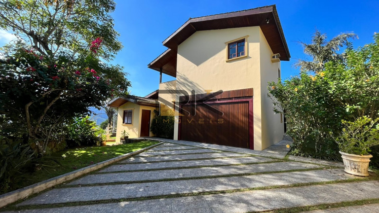 Casa de Condomínio com 4 Quartos à Venda, 300 m² em Toninhas - Ubatuba