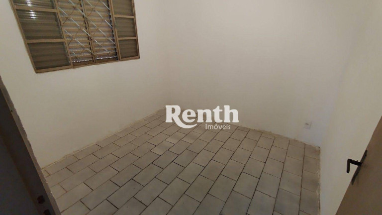 Imagem Casa com 3 Quartos à Venda, 71 m² em Vila Paulista - Rio Claro Imagem Casa com 3 Quartos à Venda, 71 m² em Vila Paulista - Rio Claro