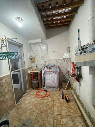 Imagem Sobrado com 2 Quartos à Venda, 61 m² em Lopes De Oliveira - Sorocaba Imagem Sobrado com 2 Quartos à Venda, 61 m² em Lopes De Oliveira - Sorocaba