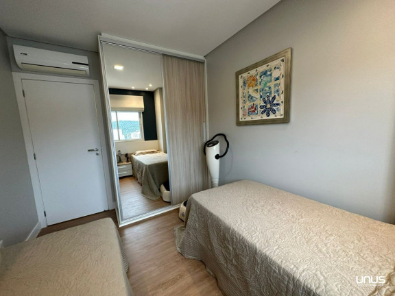 Imagem Apartamento com 3 Quartos à Venda, 96 m² em Itacorubi - Florianópolis