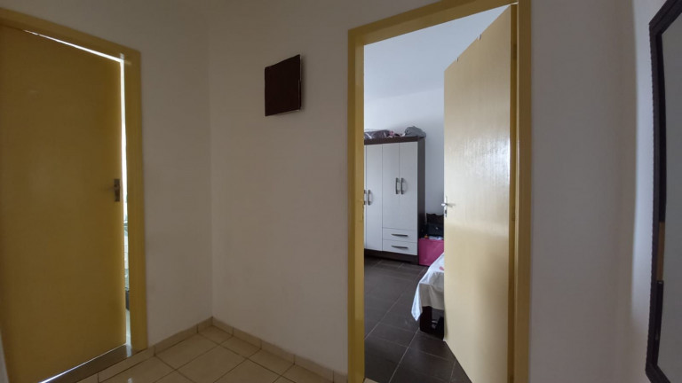 Imagem Sobrado com 2 Quartos à Venda, 140 m² em Jardim Santo Onofre - Taboão Da Serra