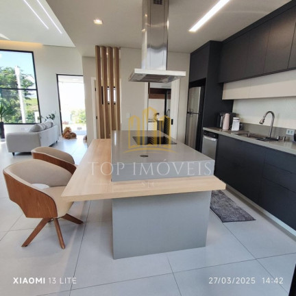 Imagem Casa de Condomínio com 3 Quartos para Alugar, 360 m² em Santa Luzia - Caçapava Imagem Casa de Condomínio com 3 Quartos para Alugar, 360 m² em Santa Luzia - Caçapava