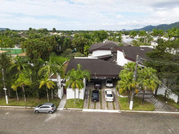 Casa de Condomínio com 5 Quartos à Venda, 2.000 m² em Jardim Acapulco - Guarujá