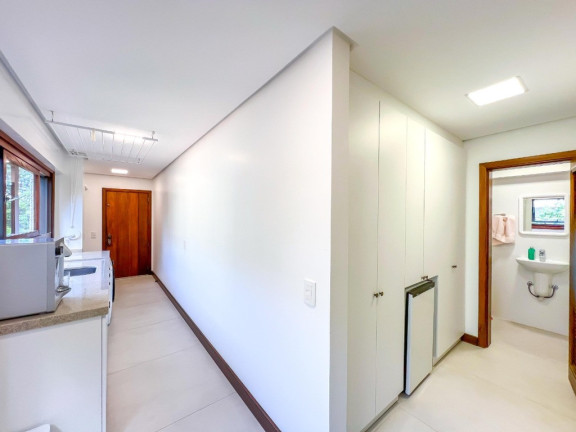 Imagem Apartamento com 3 Quartos à Venda, 195 m² em Auxiliadora - Porto Alegre Imagem Apartamento com 3 Quartos à Venda, 195 m² em Auxiliadora - Porto Alegre