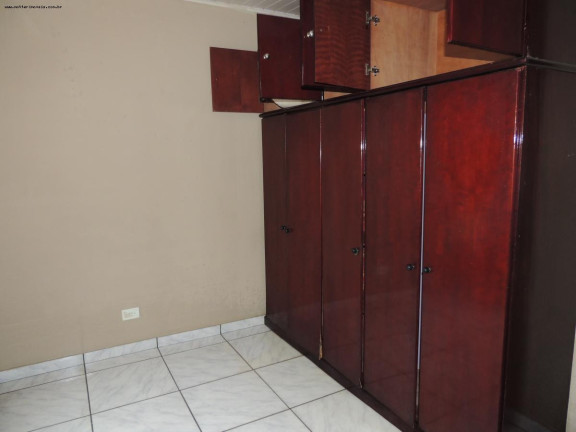 Imagem Casa com 4 Quartos à Venda, 209 m² em Fanny - Curitiba
