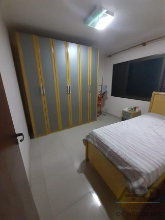 Imagem Casa com 3 Quartos à Venda, 300 m² em Vila Nova Curuçá - São Paulo