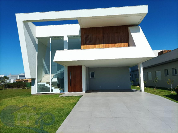 Imagem Casa de Condomínio com 4 Quartos à Venda, 330 m² em Engenho Velho - Torres Imagem Casa de Condomínio com 4 Quartos à Venda, 330 m² em Engenho Velho - Torres