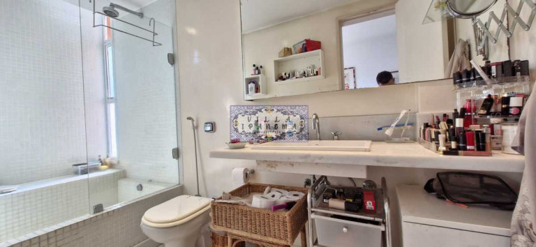 Imagem Apartamento com 3 Quartos à Venda, 140 m² em Gávea - Rio De Janeiro Imagem Apartamento com 3 Quartos à Venda, 140 m² em Gávea - Rio De Janeiro