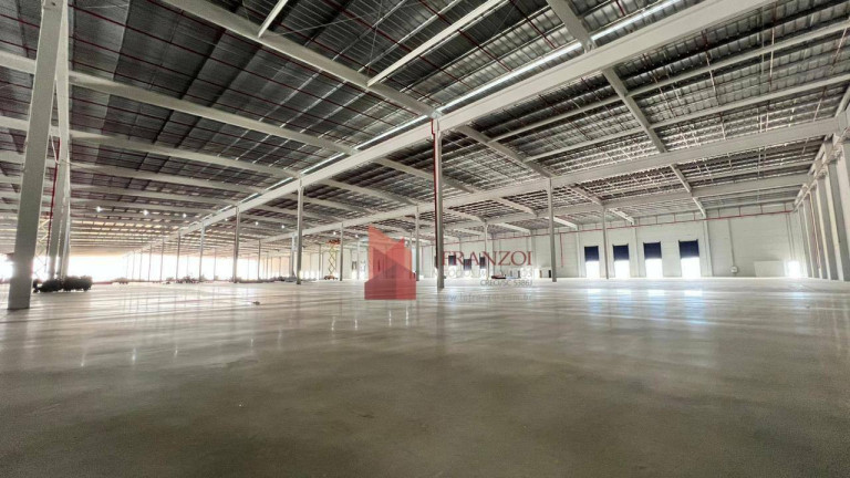 Imagem Galpão para Alugar, 50.000 m² em Espinheiros - Itajaí Imagem Galpão para Alugar, 50.000 m² em Espinheiros - Itajaí