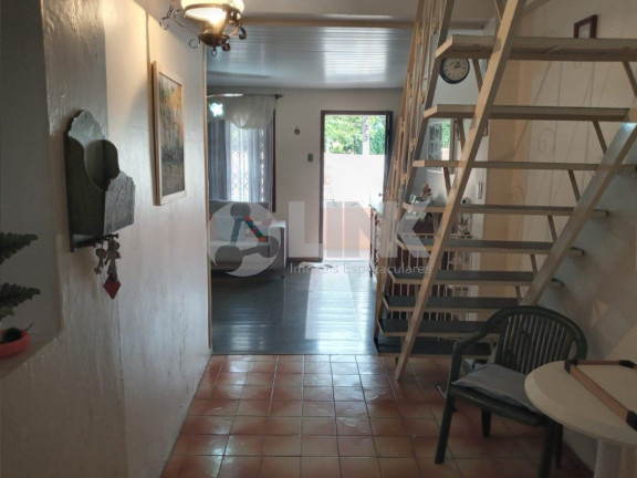 Imagem Casa com 3 Quartos à Venda, 138 m² em Jardim Carvalho - Porto Alegre Imagem Casa com 3 Quartos à Venda, 138 m² em Jardim Carvalho - Porto Alegre