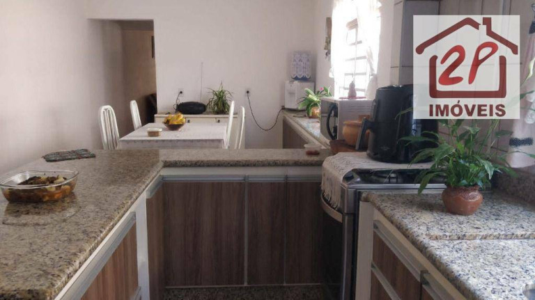 Sobrado com 3 Quartos à Venda, 210 m² em Parque Residencial Flamboyant - São José Dos Campos
