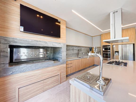 Imagem Casa com 6 Quartos à Venda, 200 m² em -- - Capao Da Canoa Imagem Casa com 6 Quartos à Venda, 200 m² em -- - Capao Da Canoa