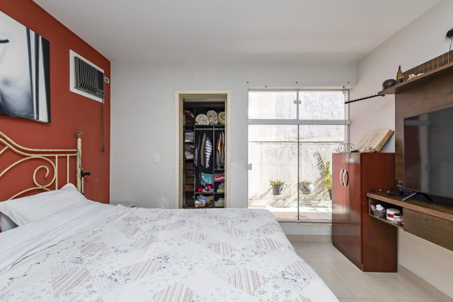 Imagem Casa com 3 Quartos à Venda, 198 m² em Vila Izabel - Curitiba Imagem Casa com 3 Quartos à Venda, 198 m² em Vila Izabel - Curitiba
