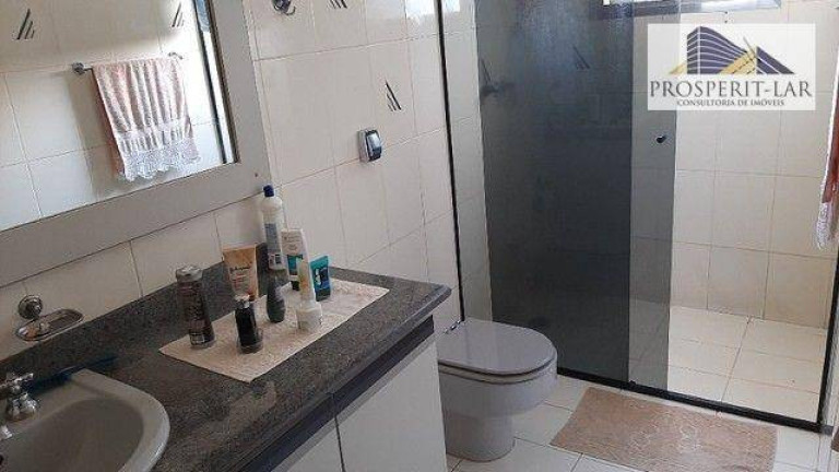 Imagem Casa com 3 Quartos à Venda, 398 m² em Vila Galvão - Guarulhos Imagem Casa com 3 Quartos à Venda, 398 m² em Vila Galvão - Guarulhos