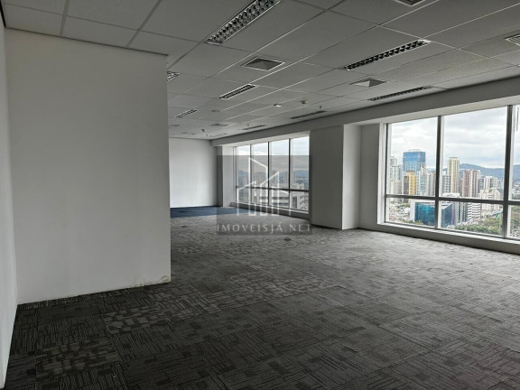 Imagem Sala Comercial à Venda, 105 m² em Alphaville Industrial - Barueri Imagem Sala Comercial à Venda, 105 m² em Alphaville Industrial - Barueri