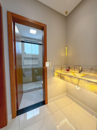 Imagem Casa com 4 Quartos à Venda, 300 m² em Portal De Jacaraípe - Serra Imagem Casa com 4 Quartos à Venda, 300 m² em Portal De Jacaraípe - Serra