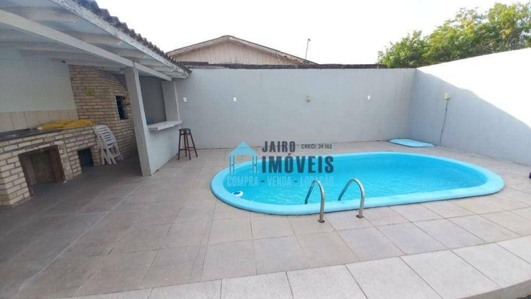 Imagem Casa com 3 Quartos à Venda, 170 m² em Centro - Tramandaí Imagem Casa com 3 Quartos à Venda, 170 m² em Centro - Tramandaí