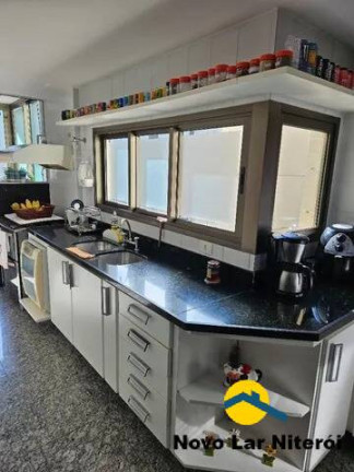 Imagem Apartamento com 4 Quartos à Venda, 204 m² em Icaraí - Niterói
